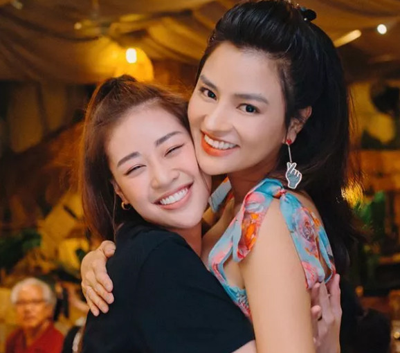 Showbiz 5/6: Bảo Thanh được chồng tặng xế sang tiền tỷ, Bảo Anh tuôn huyết lệ trong MV mới ảnh 14