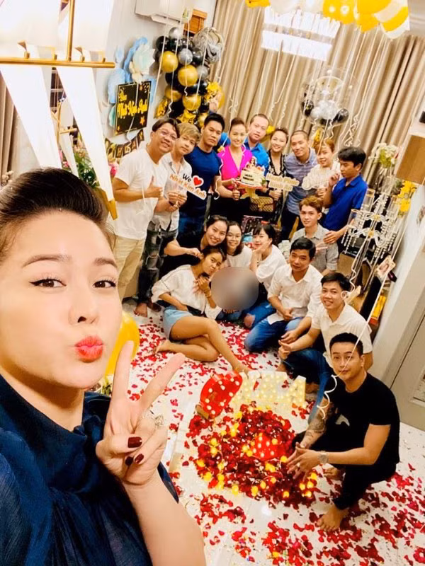 Puka “thả thính” đàn em Gin Tuấn Kiệt; Văn Mai Hương bật khóc khi trải lòng về scandal ảnh 23