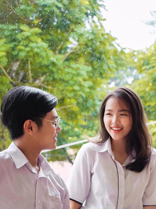 Sắc màu SV 21/7: Cô “Dương Mịch” của ĐH Greenwich; hot girl “đường phố” lột xác quyến rũ ảnh 13