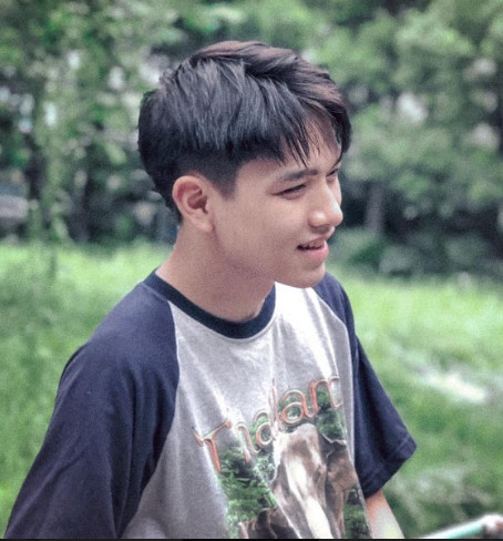 Chàng sinh viên kinh tế điển trai theo đuổi ước mơ trở thành BTV truyền hình ảnh 2