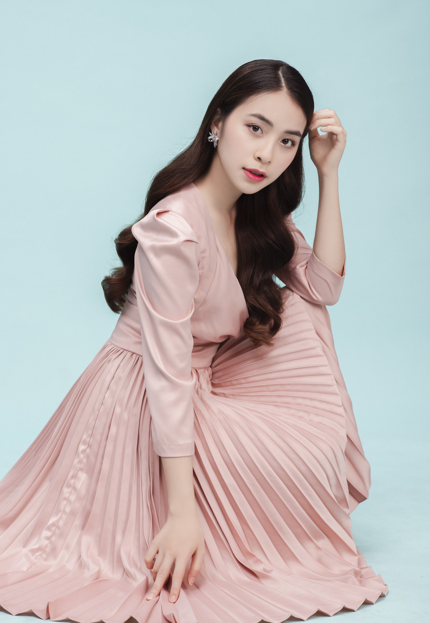 Không chỉ về nhà bạn gái ra mắt, “Mr.Cần Trô” còn giúp “mẹ vợ” livestream bán hàng ảnh 6