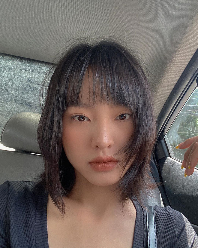 Sắc màu SV 4/8: Nữ sinh đẹp tựa diễn viên Hoa ngữ; hot boy TikTok triệu view mới nổi ảnh 7