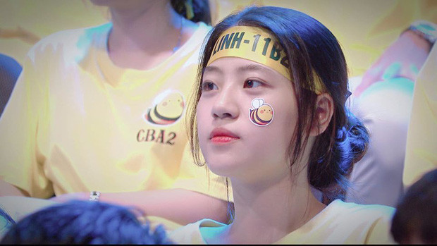 Sắc màu SV 20/7: Nữ sinh viên Y Dược đẹp tựa thiên thần, nhan sắc “lên hương” sau giảm cân ảnh 15