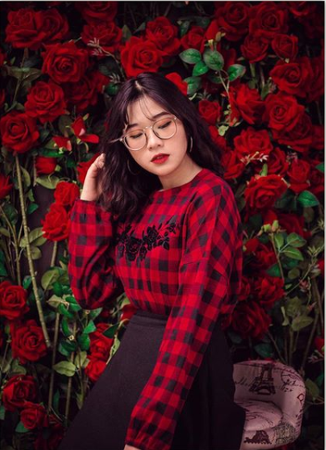 Sắc màu SV 26/7: Nữ tiếp viên trưởng 22 tuổi, 10X thi hoa hậu là du học sinh ảnh 8