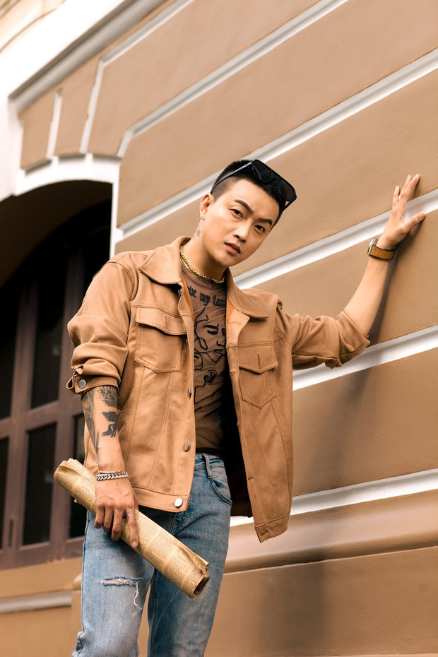 Showbiz 24/7: Lâm Vỹ Dạ khoe lưng trần, Midu để lộ mặt ít son phấn ảnh 7