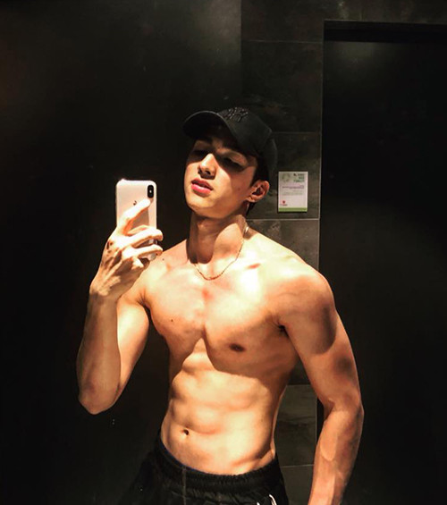 Showbiz 31/5: Yaya Trương Nhi gay gắt với Lương Bằng Quang, Đặng Thu Thảo lộ diện sau sinh ảnh 12