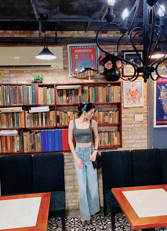 Sao Việt thi nhau chọn du thuyền để xả hơi; Hiếu Hiền bức xúc phủ nhận tin đồn cátsê ảnh 8