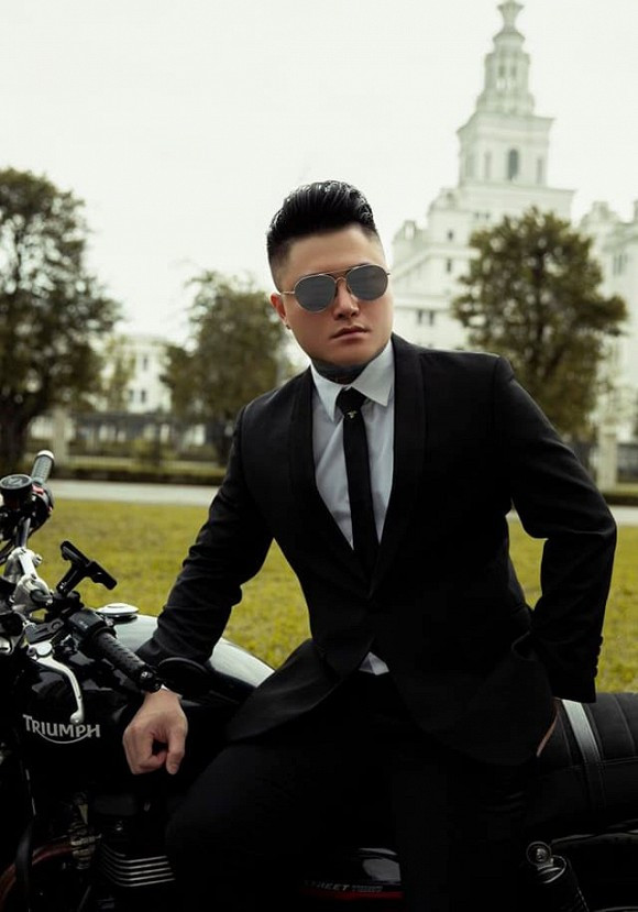 Showbiz 5/6: Bảo Thanh được chồng tặng xế sang tiền tỷ, Bảo Anh tuôn huyết lệ trong MV mới ảnh 13