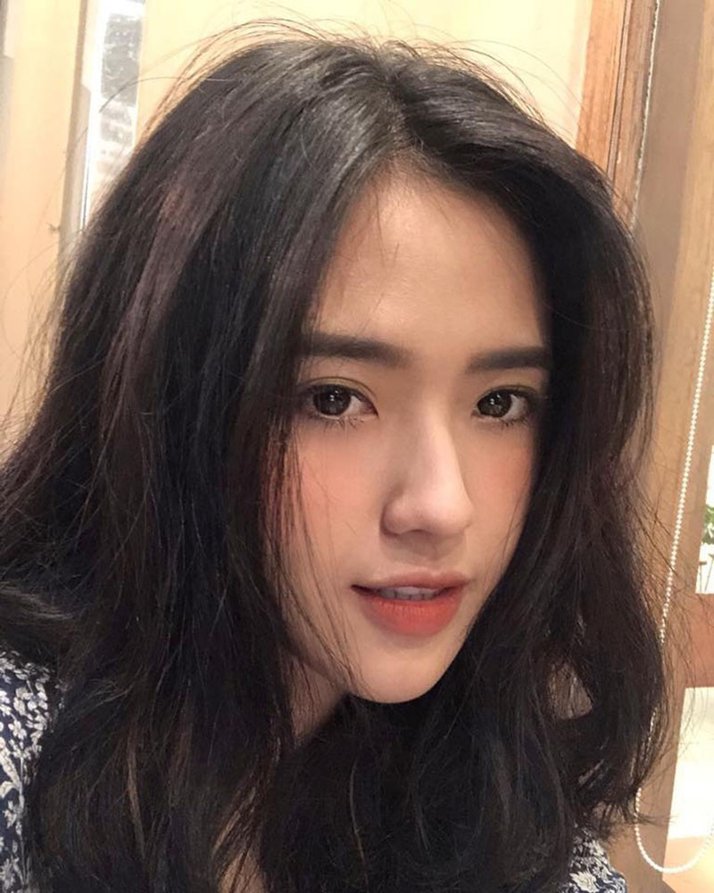 Sắc màu SV 31/7: Nữ sinh mặc áo dài “đẹp nhất mạng xã hội“ ảnh 6