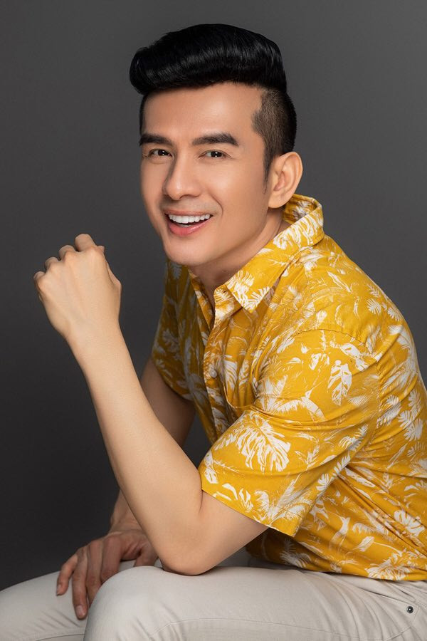 Tăng Thanh Hà diện trang phục xuyên thấu lạ mắt; Wowy ra Hà Nội “truy tìm” bác Lại Văn Sâm ảnh 5