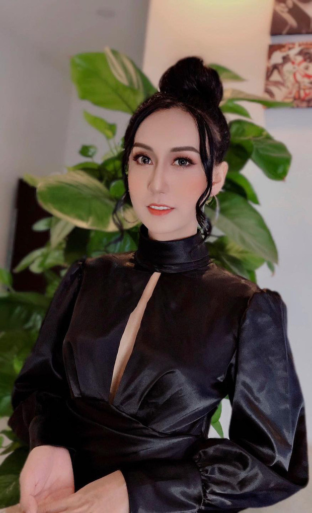 Showbiz 8/7: Châu Bùi “thả thính” Binz khi vừa chia tay Decao; Chi Pu khoe body táo bạo ảnh 8