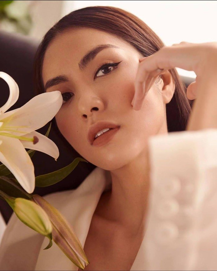 Tăng Thanh Hà diện trang phục xuyên thấu lạ mắt; Wowy ra Hà Nội “truy tìm” bác Lại Văn Sâm ảnh 3