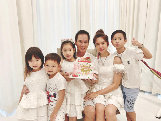 Showbiz 17/6: Thủy Tiên chi 2,2 tỷ mua lúa tặng bà con miền Tây, Mlee khoe vòng 1 khác lạ ảnh 9