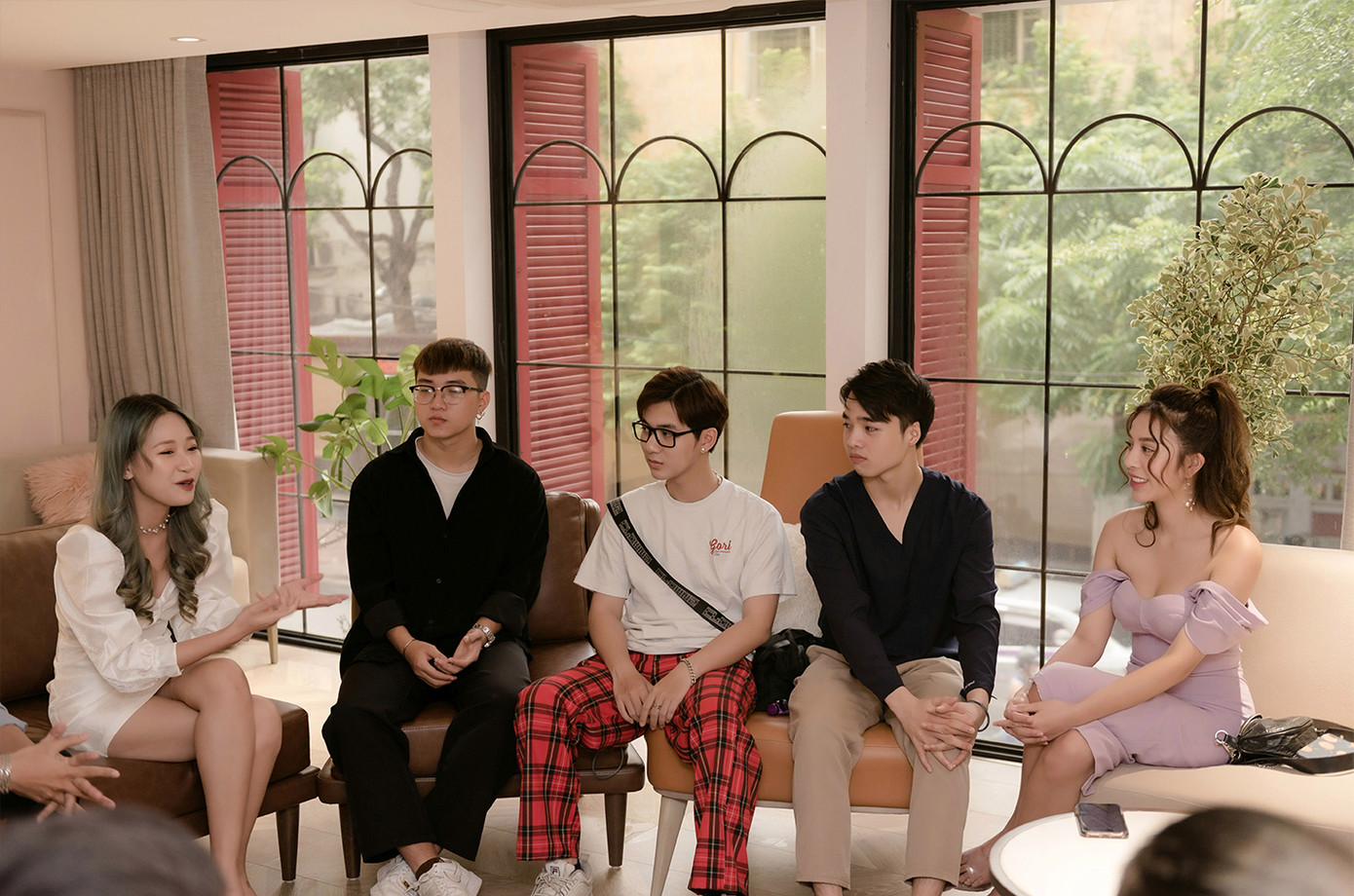 Hồng Anh Kichii bỏ nửa tỷ làm phim ngôn tình, Long Chun và Tun Phạm đóng nam chính ảnh 3