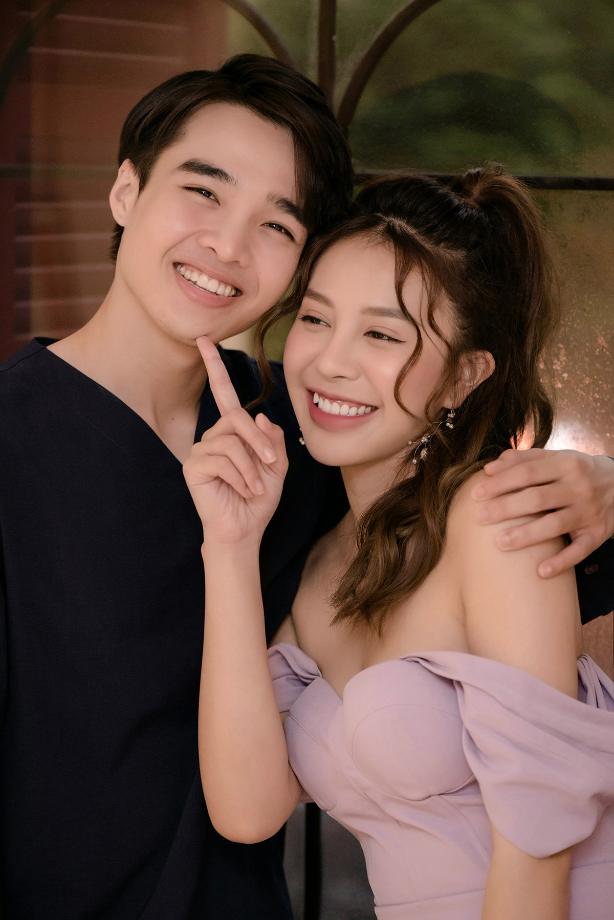 Hồng Anh Kichii bỏ nửa tỷ làm phim ngôn tình, Long Chun và Tun Phạm đóng nam chính ảnh 1