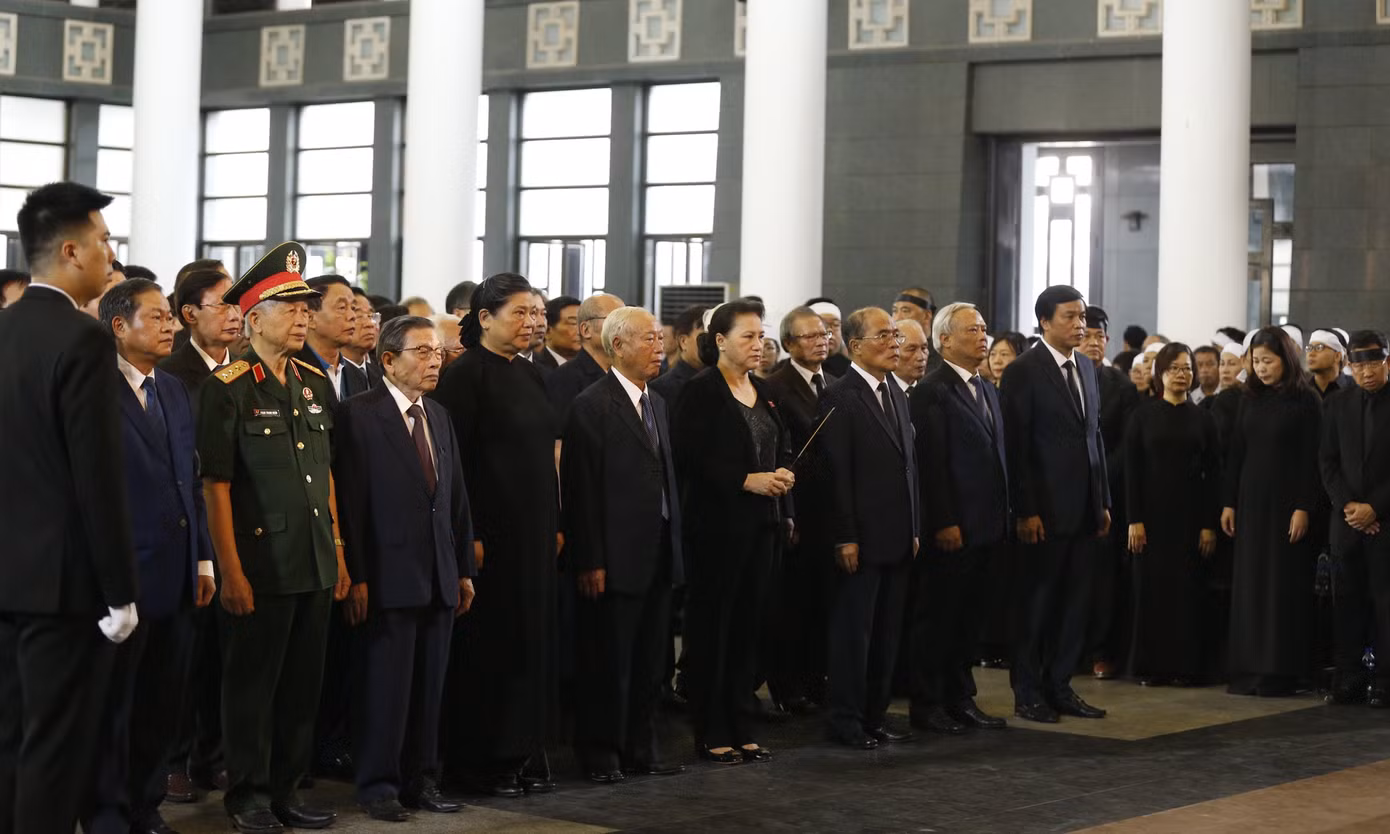 Lãnh đạo Đảng và Nhà nước viếng đồng chí Vũ Mão ảnh 5