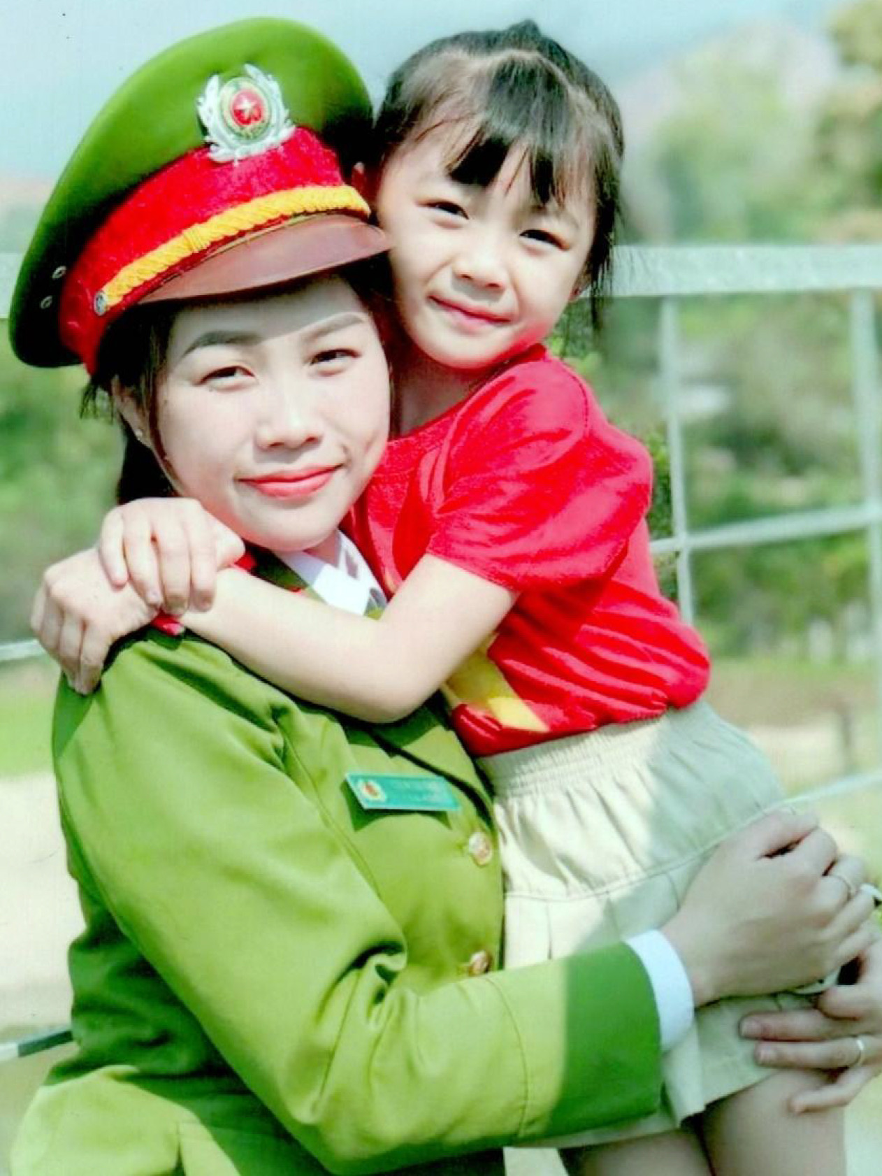 Hạnh phúc đong đầy của cặp đôi chàng người Thái, nàng người Mông ảnh 1