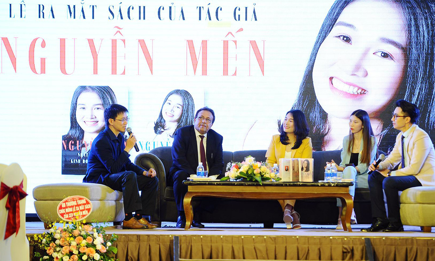 Cô gái bỏ cơ hội làm giảng viên để khởi nghiệp ảnh 1