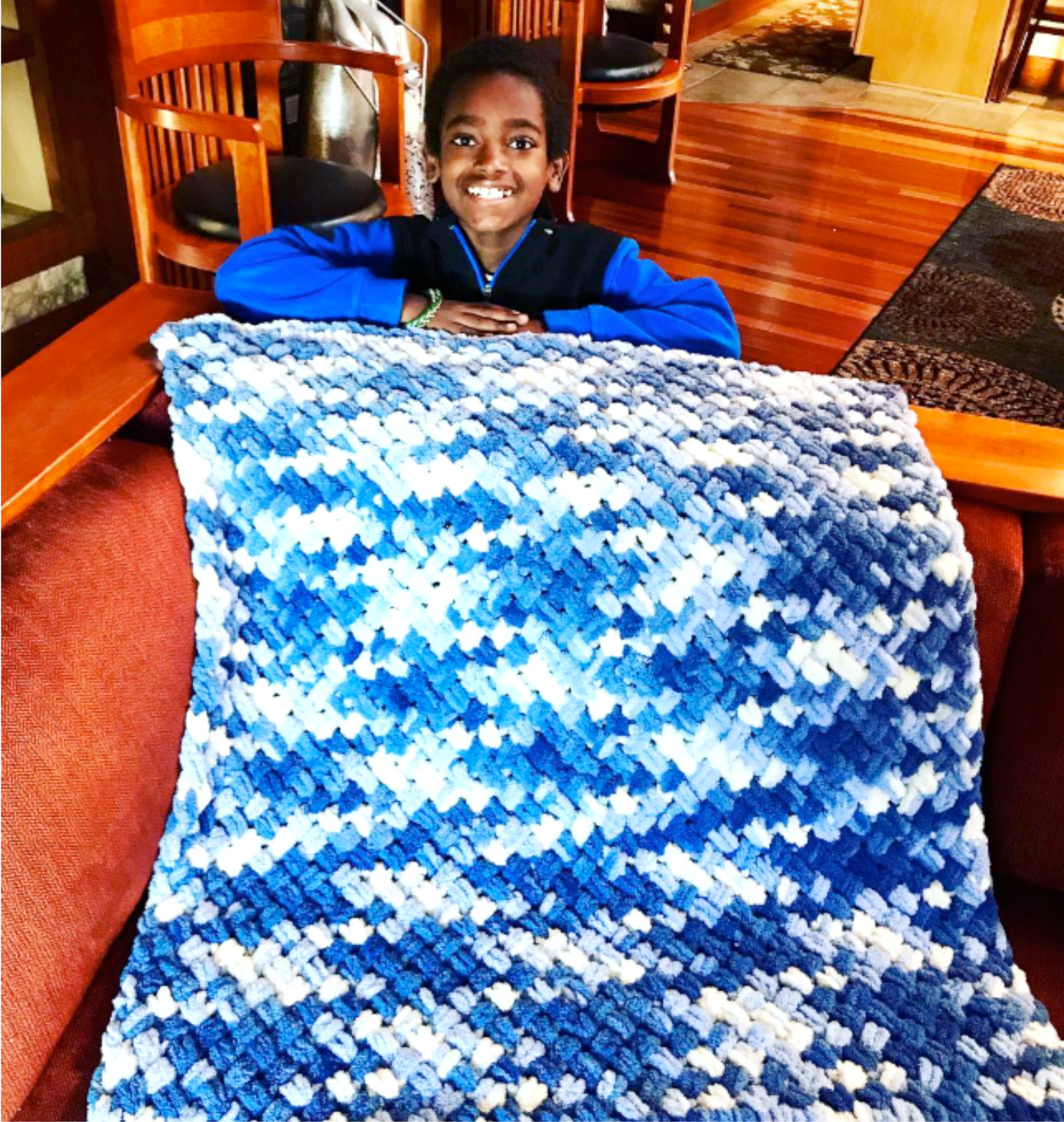 12 tuổi kiếm hàng nghìn đô la từ đan len ảnh 2