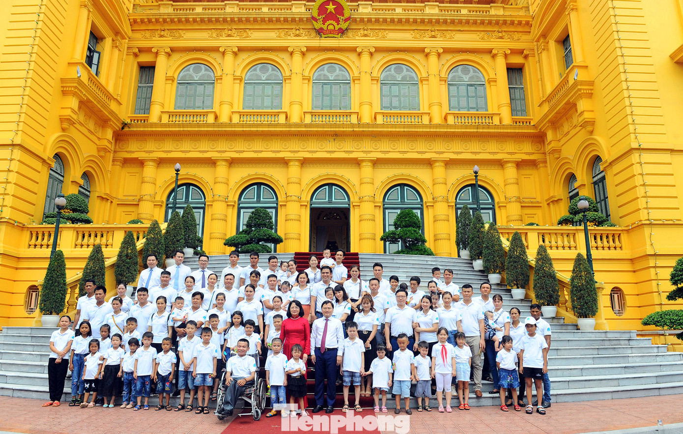 Phó Chủ tịch nước: Gia đình là tế bào xã hội, tế bào tốt xã hội mới tốt ảnh 9