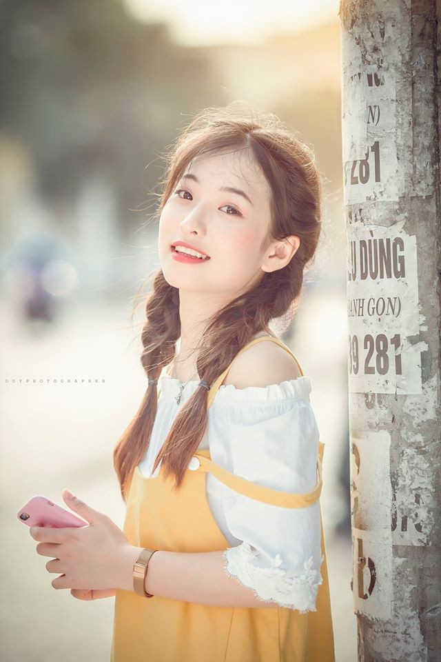 Vẻ đẹp 'thanh xuân vườn trường' trong trẻo của cô bạn Thái Nguyên ảnh 4