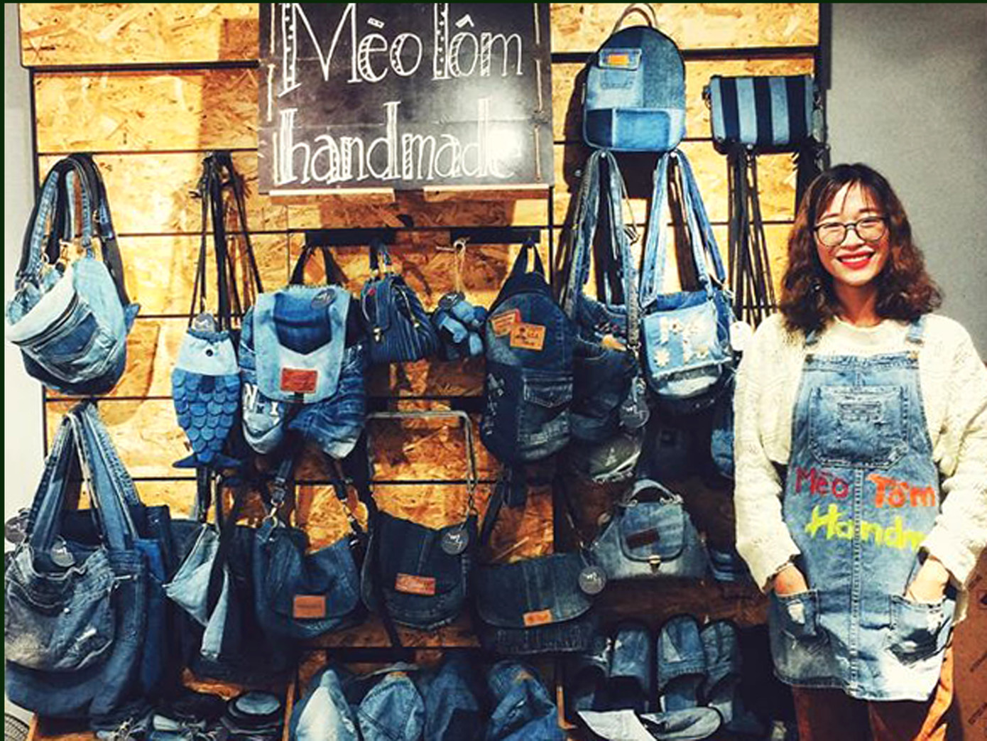 9X kiếm tiền và lan tỏa lối sống xanh nhờ ‘tái sinh’ đồ jean cũ ảnh 1