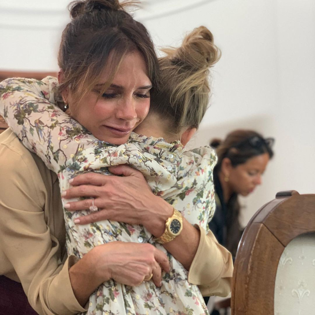 Con gái Beckham chúc mừng ngày phụ nữ, mới 10 tuổi đã phổng phao thấy rõ ảnh 3