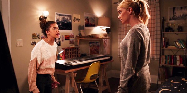 Cà khịa Taylor Swift trong phim mới, Netflix bị ‘dằn mặt’ ảnh 1