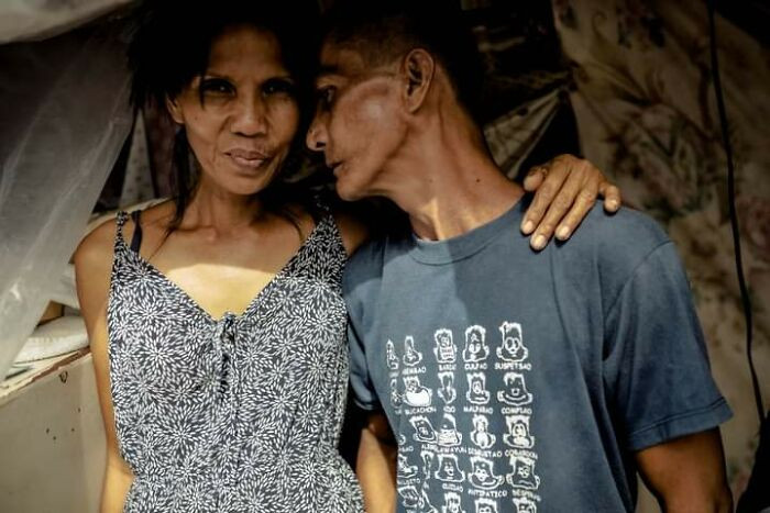 Bộ ảnh cưới của cặp đôi vô gia cư sống chung 24 năm chưa từng vào lễ đường ảnh 7