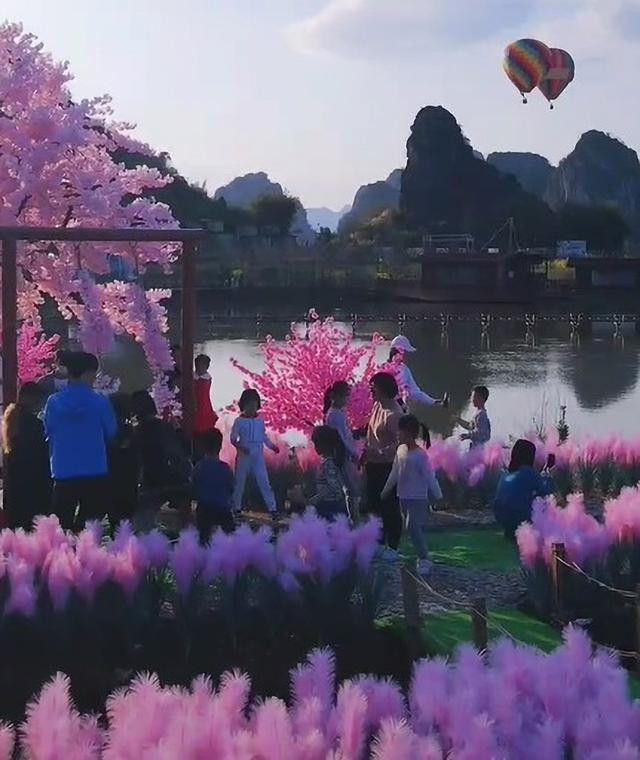 Chàng trai xây ‘đảo tình yêu’ cho bạn gái cũ, không ngờ thành điểm du lịch hút khách ảnh 10