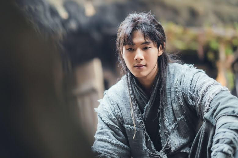 Tài tử Hàn Quốc thừa nhận đánh bạn học, phát tán video sex với nữ sinh ảnh 3