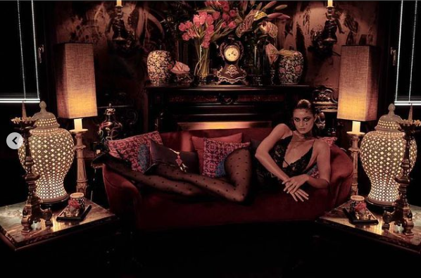 'Thiên thần nội y' Taylor Hill tung ảnh sexy, đẹp đến 'nín thở' ảnh 9