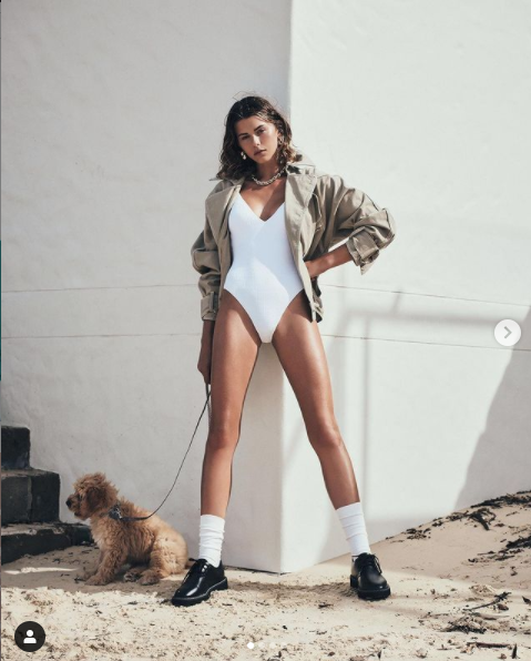 Siêu mẫu Georgia Fowler dáng như tạc tượng, đẹp đến 'nín thở' ảnh 3