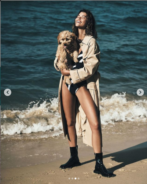 Siêu mẫu Georgia Fowler dáng như tạc tượng, đẹp đến 'nín thở' ảnh 4