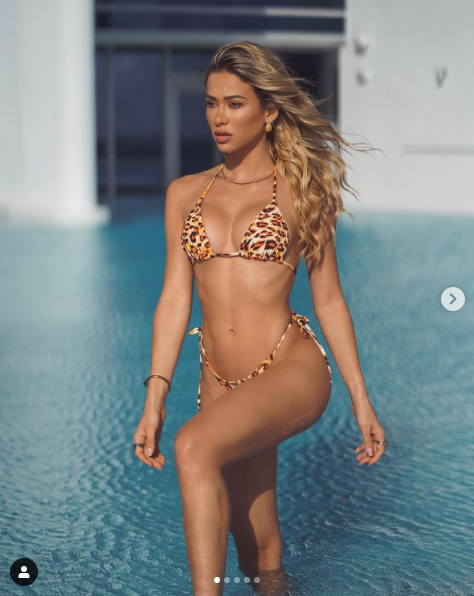 Mẫu nội y 9x Cindy Prado gợi cảm 'từng cm' với bikini ảnh 1