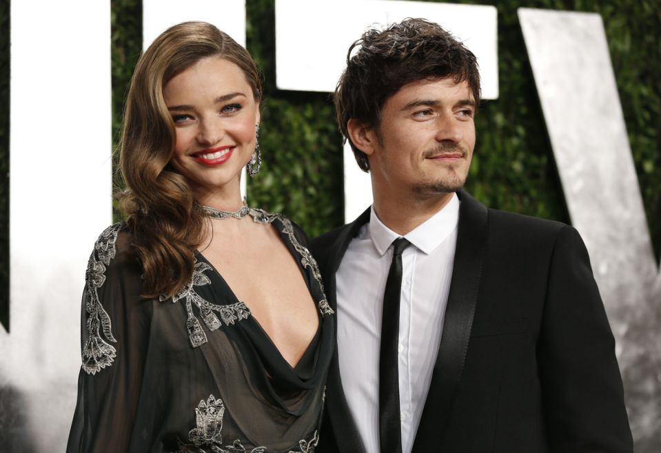 Mẹ bỉm sữa Katy Perry mặc bra không nội y, lần đầu đưa con gái 6 tháng tuổi ra phố ảnh 7