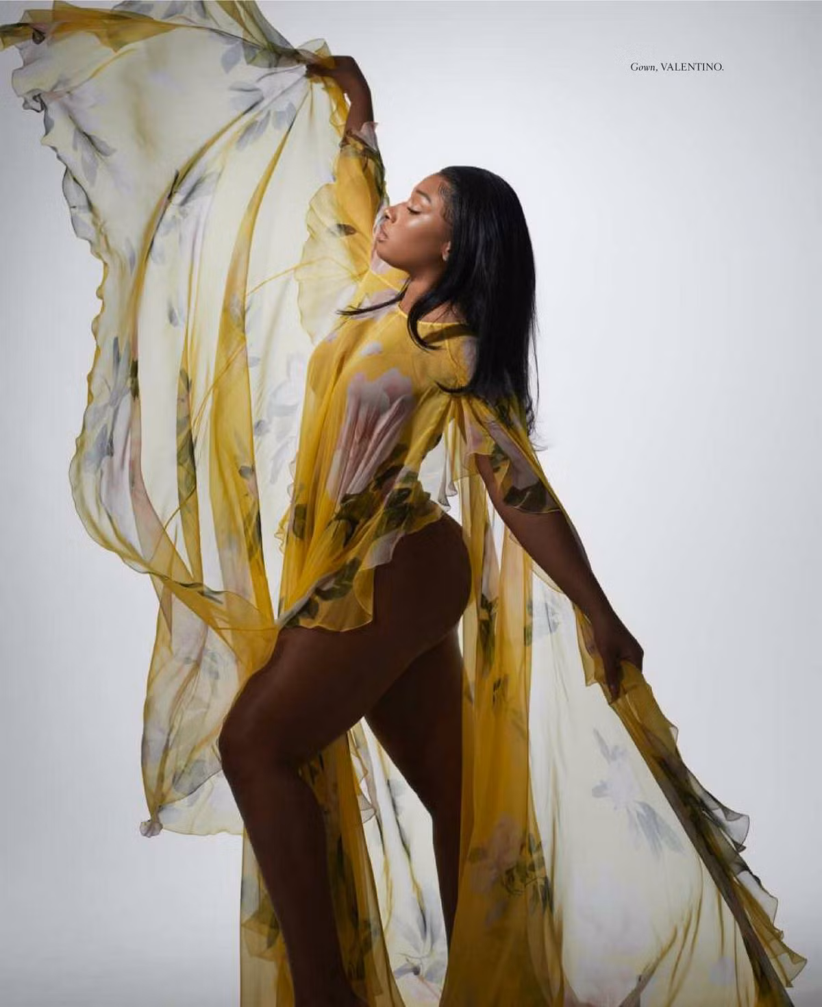 Megan Thee Stallion 'thả rông' táo bạo trên tạp chí ảnh 6