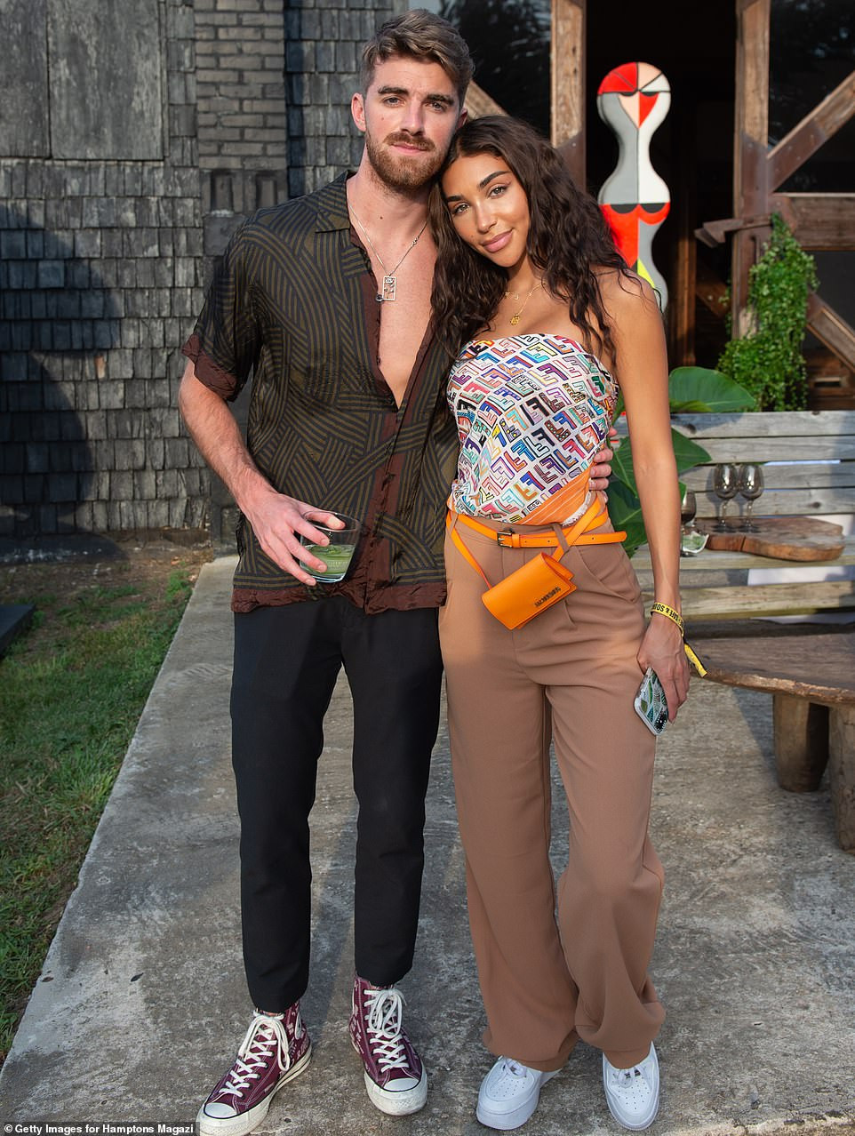 Nữ DJ nóng bỏng Chantel Jeffries mặc bikini bé xíu 'rực lửa' ảnh 15