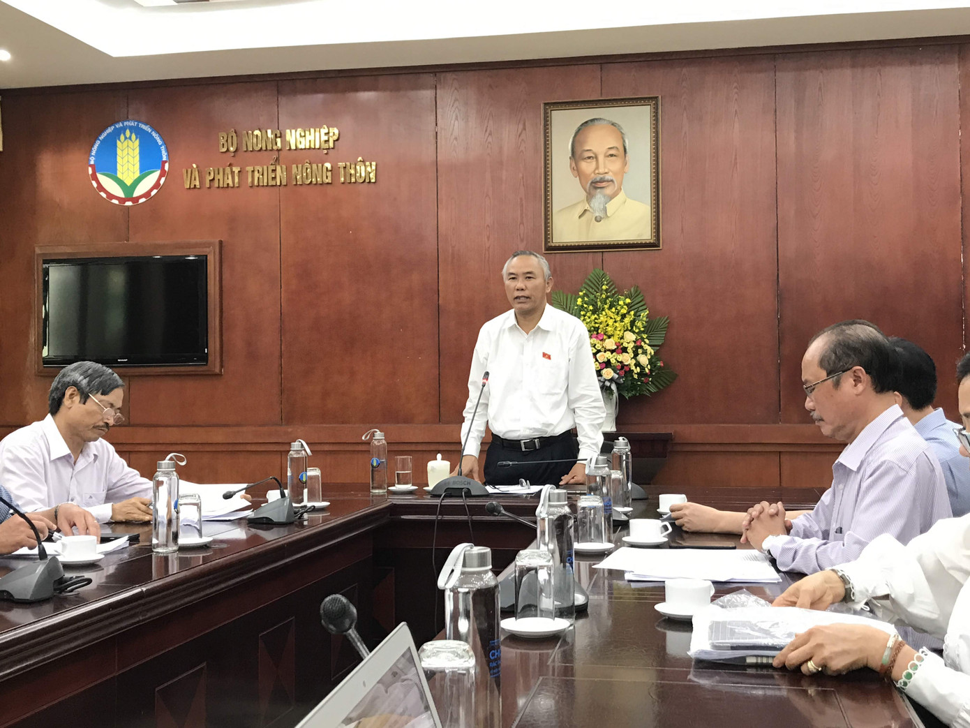 Từ ngày mai, Việt Nam cho nhập khẩu lợn sống từ Thái Lan ảnh 1