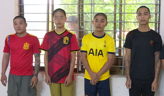 Đánh chết người vì 'nghĩ bị nhìn đểu' ảnh 1