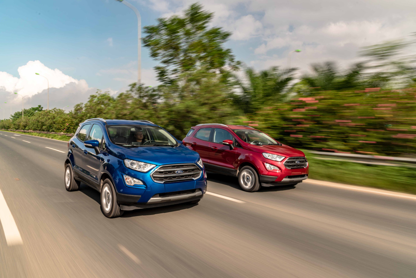Ford EcoSport 2020 có giá bán từ 603 triệu đồng tại Việt Nam ảnh 4