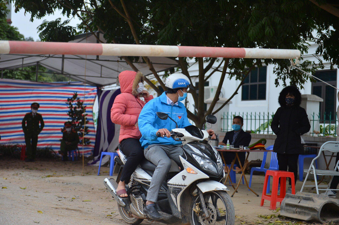 Hải Dương triển khai cấp bách các biện pháp phòng chống COVID-19 ảnh 7