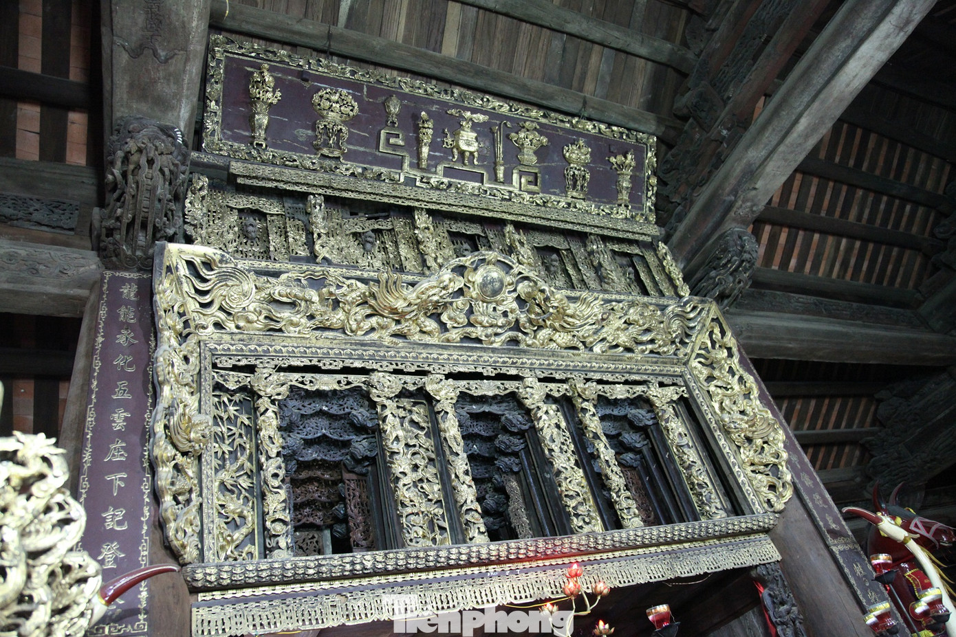 Độc đáo bảo vật quốc gia Cửa võng tại đình làng Thổ Hà ở Bắc Giang ảnh 2