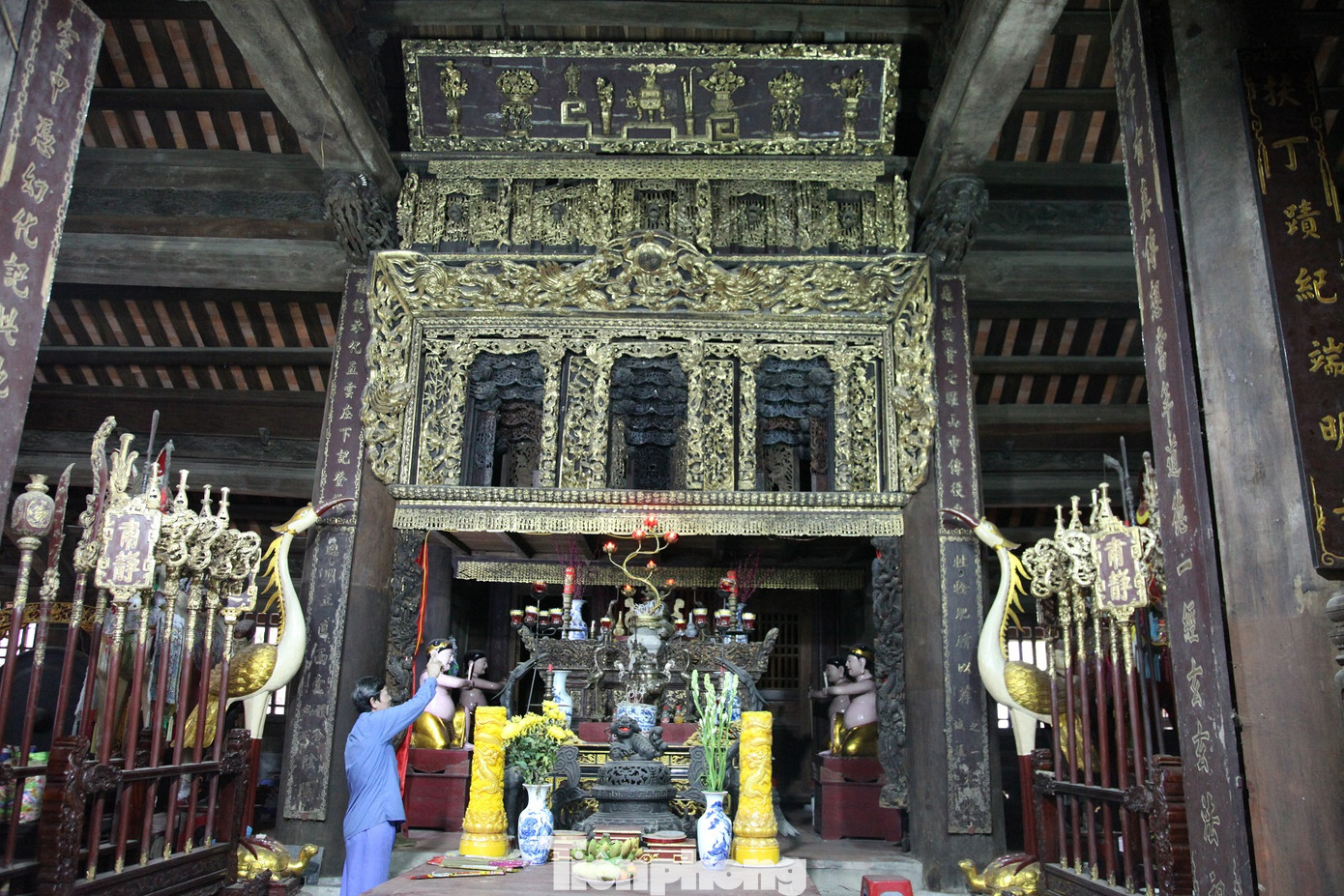 Độc đáo bảo vật quốc gia Cửa võng tại đình làng Thổ Hà ở Bắc Giang ảnh 1