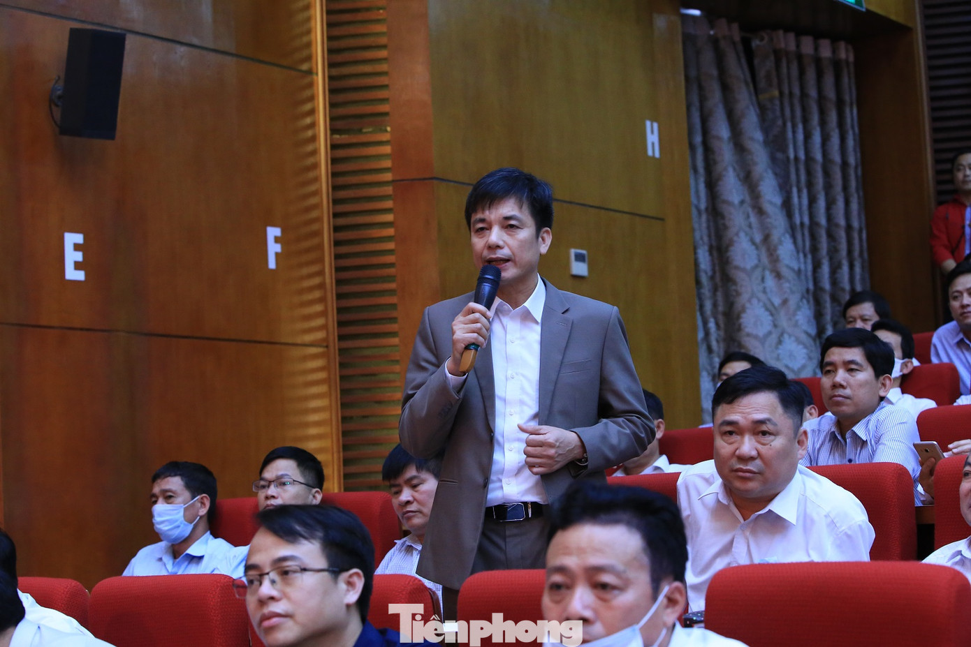 Lãnh đạo tỉnh Bắc Giang lần đầu đối thoại với cán bộ xã trên toàn tỉnh ảnh 2