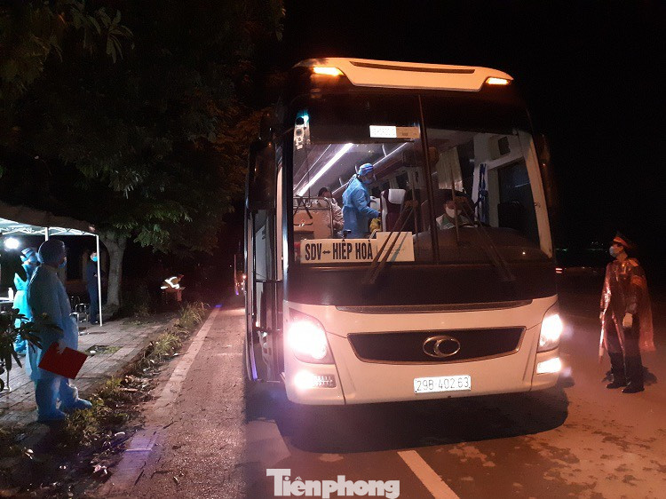 Bắc Ninh, Bắc Giang phòng dịch thế nào sau khi công nhân Samsung nhiễm COVID-19? ảnh 2