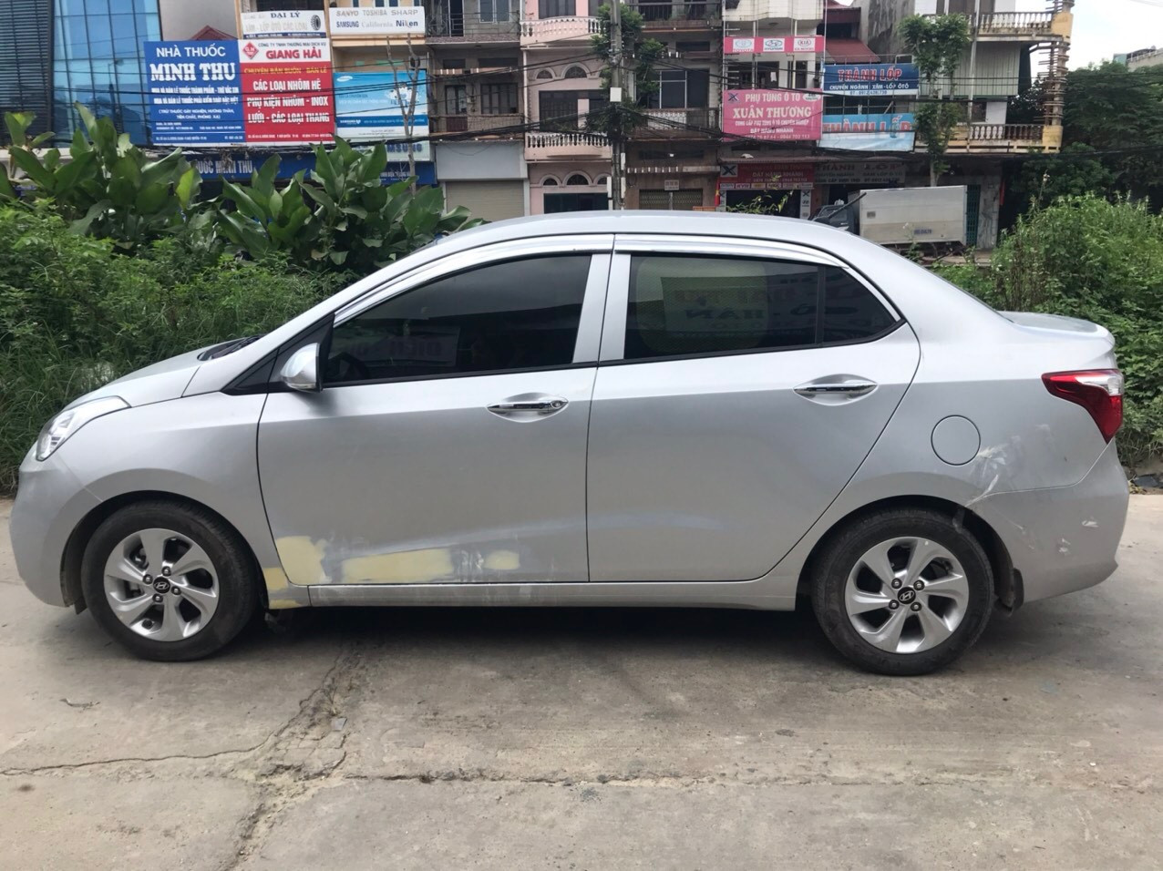 Bắt đối tượng lao ô tô vào cảnh sát giao thông ảnh 2