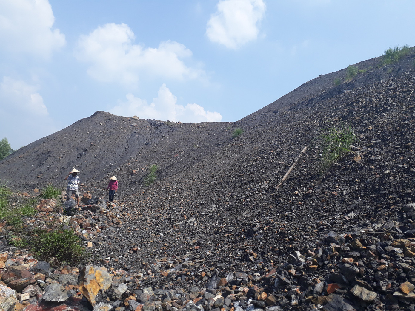 Thanh tra ra hàng loạt sai phạm tại mỏ than ở Bắc Giang ảnh 2
