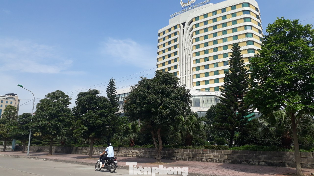 Bắc Giang trưng dụng khách sạn 4 sao làm khu cách ly COVID-19 cho lao động nước ngoài ảnh 1