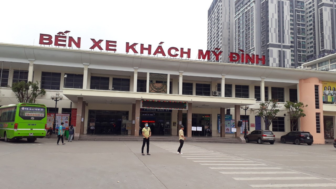 Bến xe vắng như chùa Bà Đanh thời Covid-19 ảnh 6